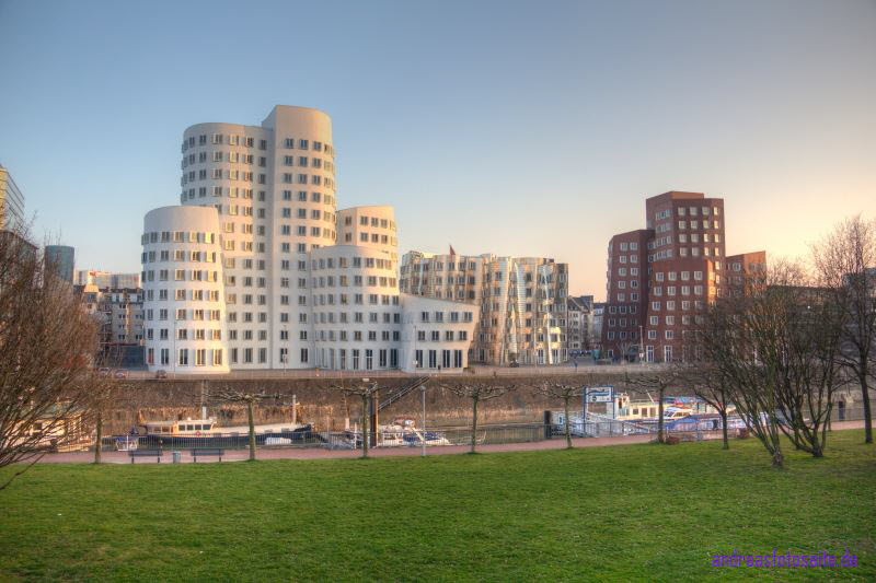 Dsseldorf 189_Enhancer_ShiftN