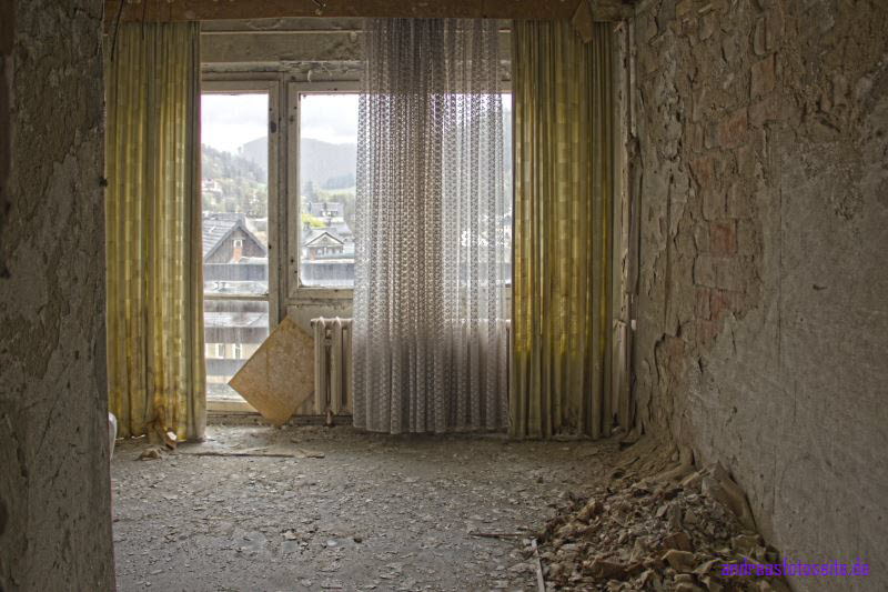 Zimmer frei