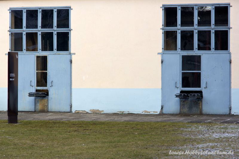 Pressenhaus 1 Brikettaussto